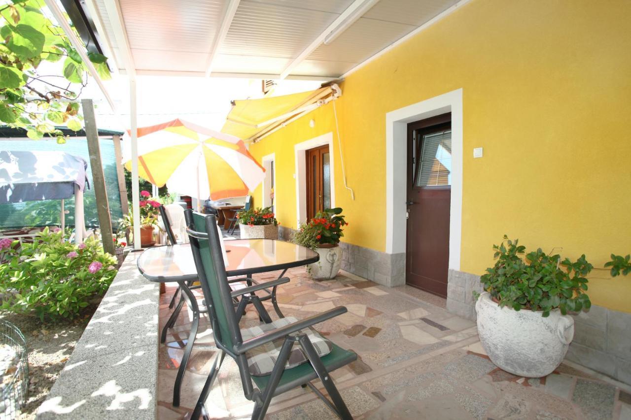 Dino Studio And Room Apartments Portorož Zewnętrze zdjęcie