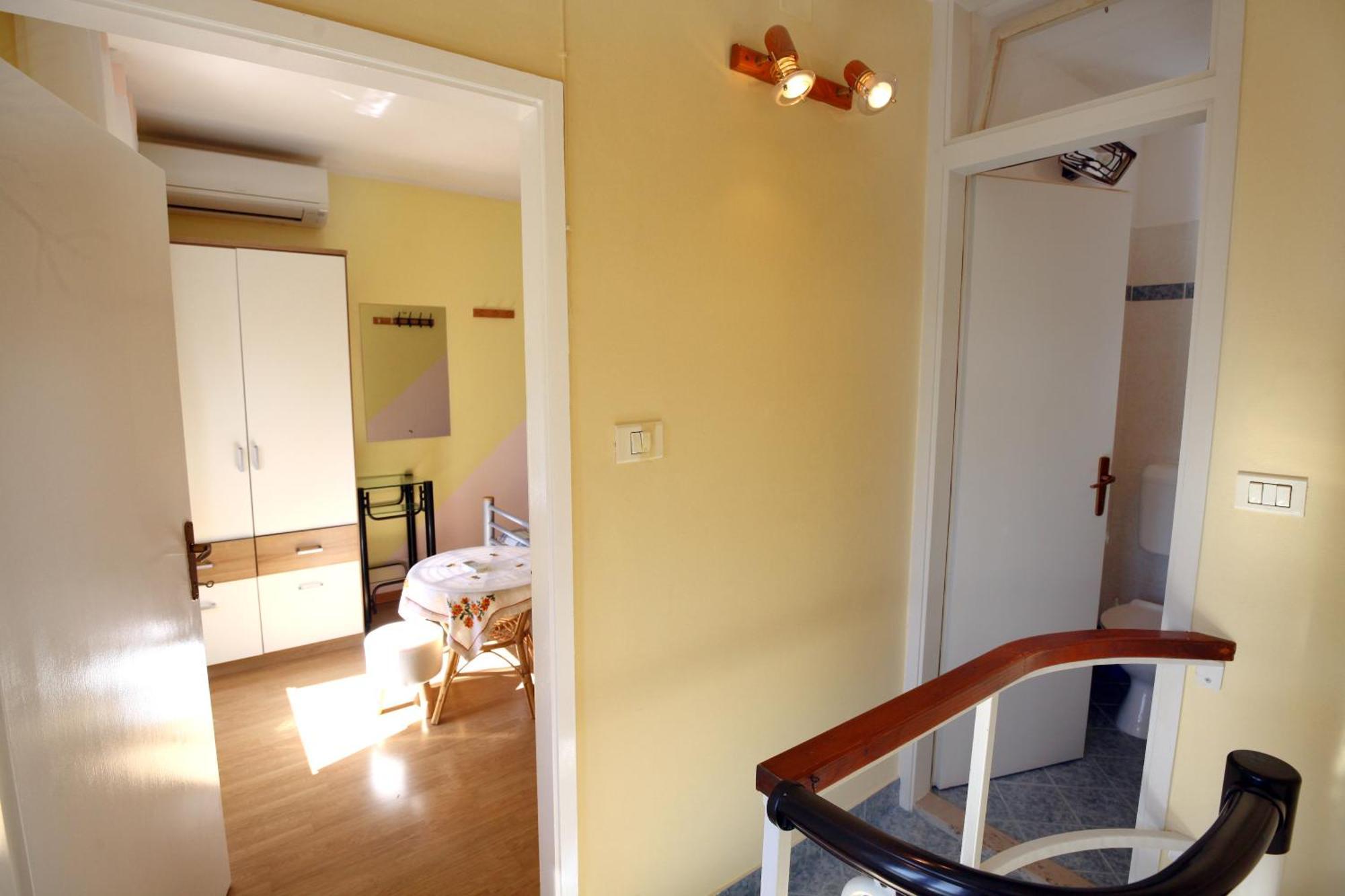 Dino Studio And Room Apartments Portorož Zewnętrze zdjęcie